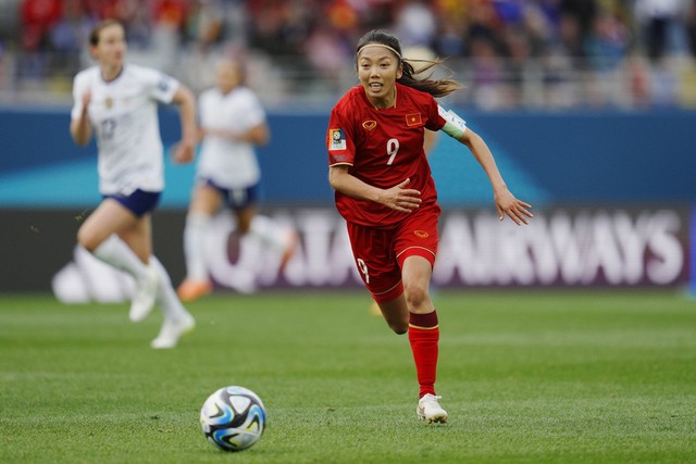 Huỳnh Như: Mang kinh nghiệm thi đấu ở Bồ Đào Nha giúp ích tuyển nữ Việt Nam - Ảnh 1.