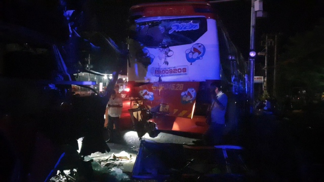 Bình Phước: 2 xe khách giường nằm va chạm khiến 1 người chết, 2 người bị thương - Ảnh 3.