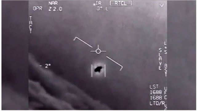 Ba nhân chứng về UFO đã nói gì trong phiên điều trần của Hạ viện Mỹ? - Ảnh 3.