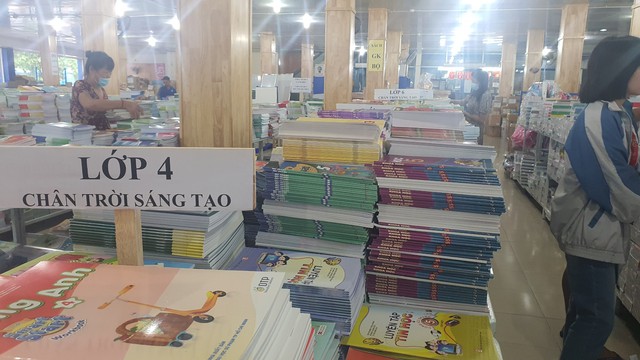 Tranh luận nên dùng hay 'khai tử' vở bài tập - Ảnh 3.