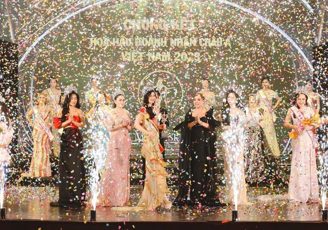 Người đẹp Lê Thị Thơ đăng quang Hoa hậu doanh nhân châu Á Việt Nam 2023 - Ảnh 4. Người đẹp Lê Thị Thơ đăng quang Hoa hậu doanh nhân châu Á Việt Nam 2023 - Ảnh 4.