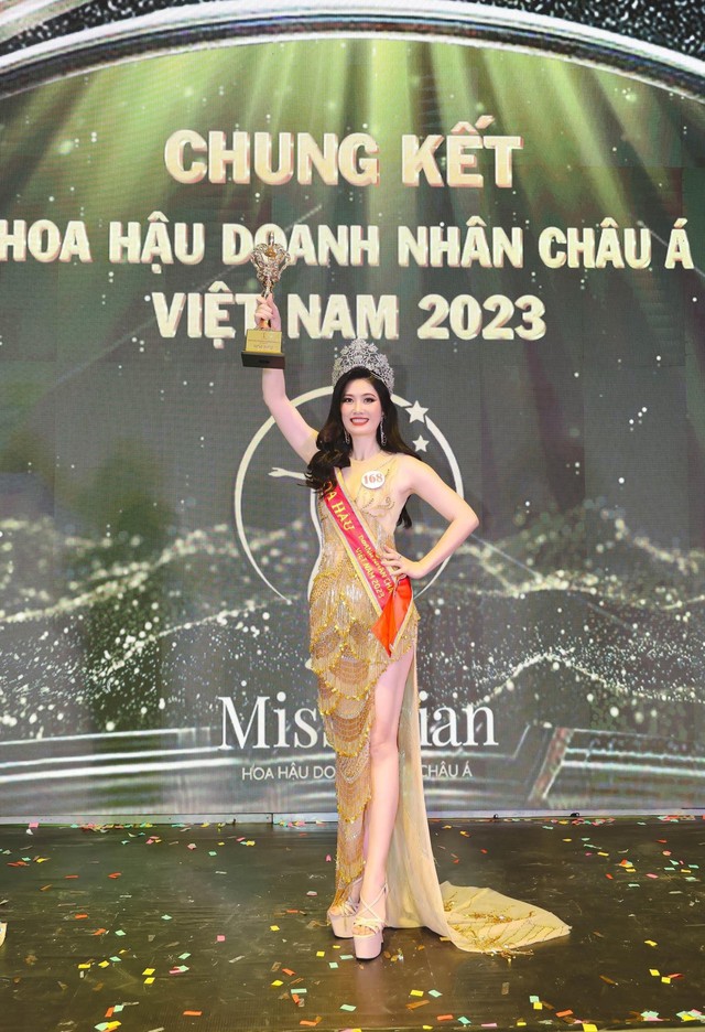 Người đẹp Lê Thị Thơ đăng quang Hoa hậu doanh nhân châu Á Việt Nam 2023 - Ảnh 6. Người đẹp Lê Thị Thơ đăng quang Hoa hậu doanh nhân châu Á Việt Nam 2023 - Ảnh 6.