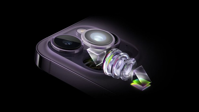 Mắt kính camera iPhone 14 hiện cấu thành từ 7 chi tiết nhựa