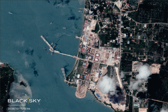 Căn cứ hải quân Campuchia nằm phía nam Biển Đông có cầu tàu cho tàu sân bay? - Ảnh 2.