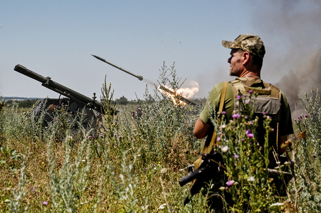 Ukraine bắt đầu giai đoạn phản công chính - Ảnh 1.