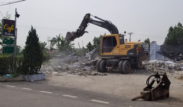 Hải Phòng: H.Thủy Nguyên cưỡng chế công trình xây dựng trái phép trên đất nông nghiệp  - Ảnh 1.