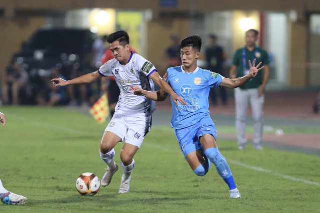 V-League 2023, CLB Hà Nội 1-0 CLB Nam Định: Tái chiếm ngôi đầu - Ảnh 1.