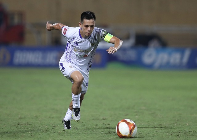 Trước trận 'chung kết' V-League, Văn Quyết tiết lộ bất ngờ về trọng tài - Ảnh 2.