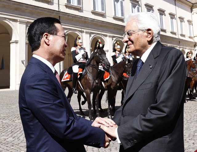Tổng thống Ý chủ trì lễ tiễn chính thức Chủ tịch nước Võ Văn Thưởng - Ảnh 1.