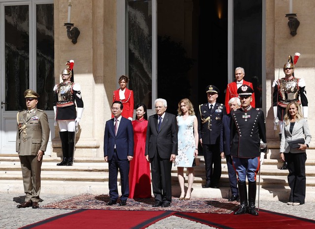 Tổng thống Ý chủ trì lễ tiễn chính thức Chủ tịch nước Võ Văn Thưởng - Ảnh 2.