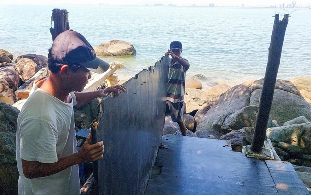 Đà Nẵng: Khẩn trương dọn sạch rác xây dựng ở bán đảo Sơn Trà - Ảnh 5.