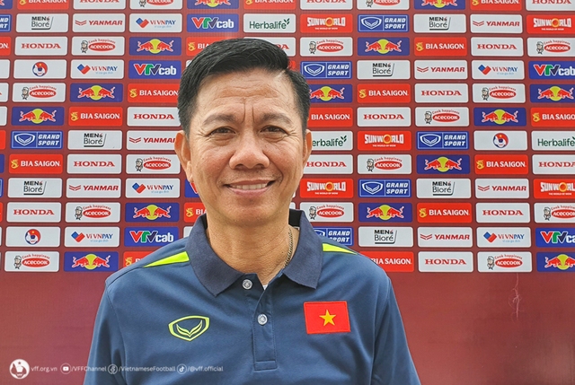 U.23 Việt Nam tập buổi đầu với 17 cầu thủ, sẵn sàng cho giải Đông Nam Á - Ảnh 2.