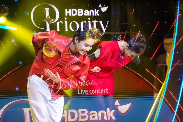 Nhạc trưởng Lê Phi Phi cùng ‘dàn sao’ đỉnh cao trong đại tiệc âm nhạc HDBank Priority - Ảnh 7.
