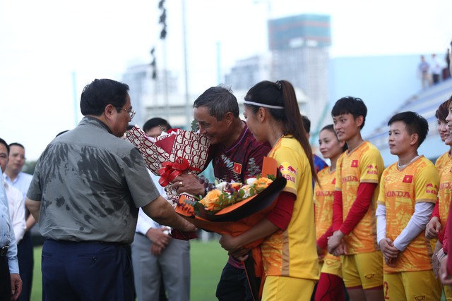 Huỳnh Như: Đội tuyển nữ Việt Nam sẽ thi đấu với tinh thần cao nhất - Ảnh 3.