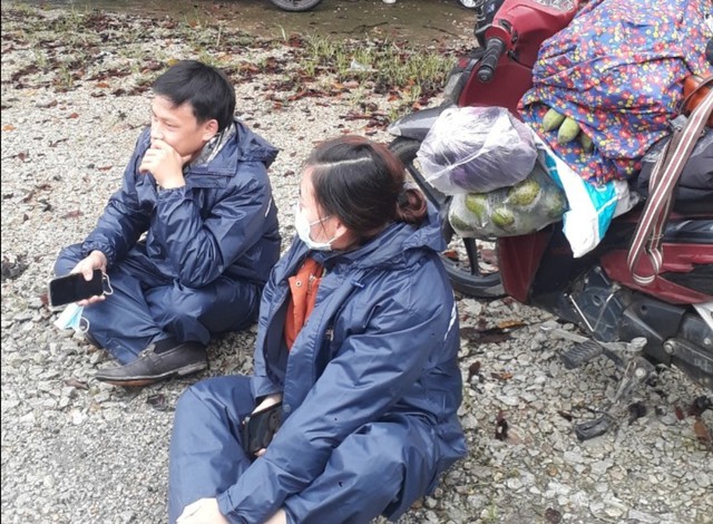 Lâm Đồng: Nỗ lực tìm kiếm 4 người mất tích do sạt lở ở đèo Bảo Lộc  - Ảnh 8.