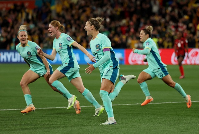Kết quả World Cup nữ 2023: Thắng thuyết phục Canada, Úc lách qua khe cửa hẹp  - Ảnh 3.