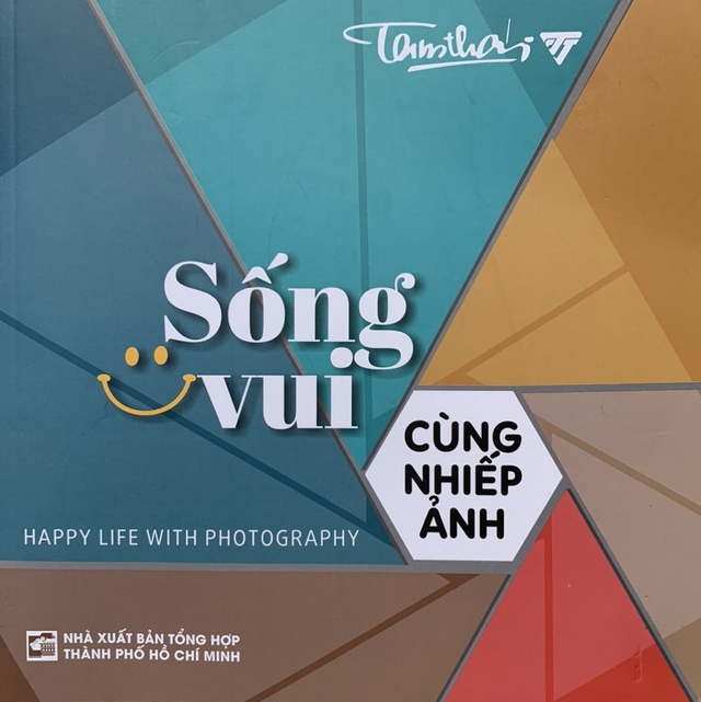 Nhiếp ảnh gia Tam Thái 'Sống vui cùng nhiếp ảnh' - Ảnh 1.
