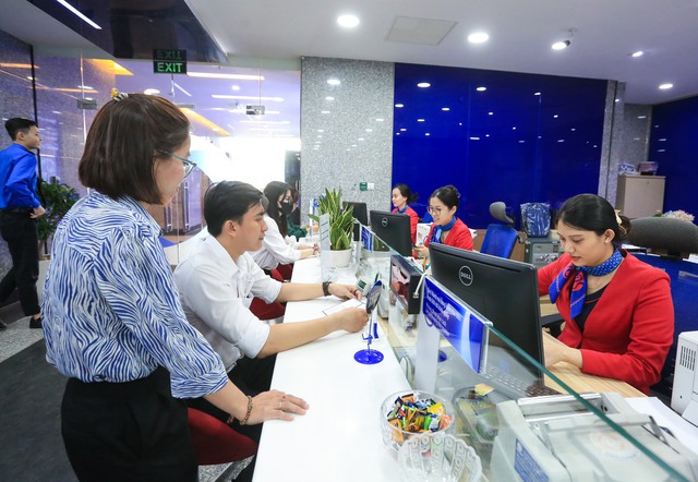 Vì sao tăng trưởng tín dụng thấp ? - Ảnh 1. Vì sao tăng trưởng tín dụng thấp ? - Ảnh 1.
