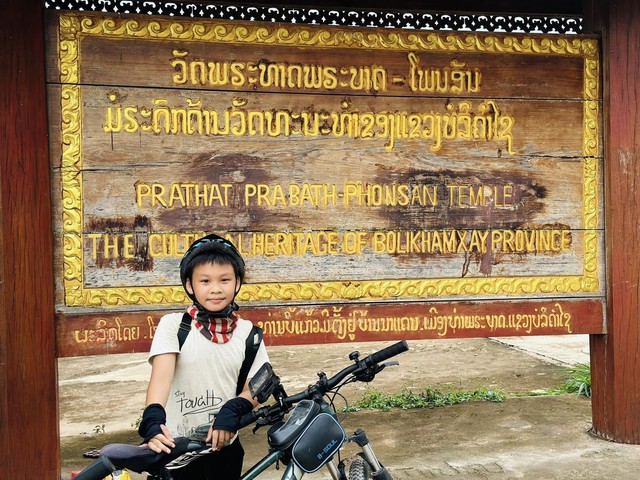 Cậu bé 10 tuổi đạp xe chinh phục 4 thủ đô trong 30 ngày - Ảnh 2.