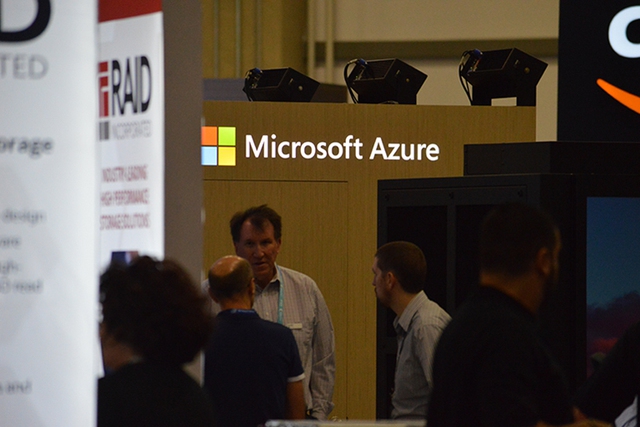Microsoft có thể hạn chế khách hàng Azure có trụ sở tại Trung Quốc - Ảnh 1.