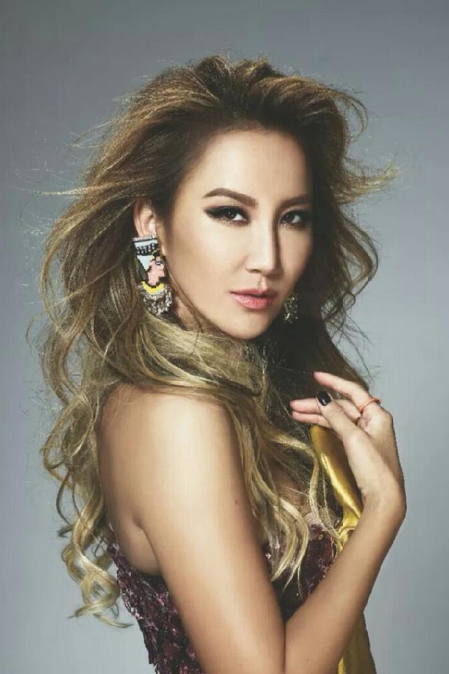 Coco Lee: 30 năm huy hoàng và dấu chấm hết ở tuổi 48 - Ảnh 3.