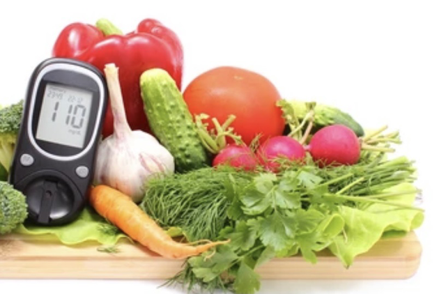 Chuyên gia: 6 siêu thực phẩm quen thuộc giúp kiểm soát lượng đường trong máu - Ảnh 1.