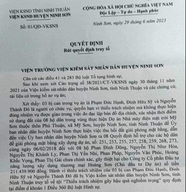 Ninh Thuận: Viện kiểm sát huyện rút quyết định truy tố đối với 3 bị can - Ảnh 1.