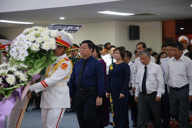Lãnh đạo Đảng, Nhà nước viếng nguyên Trưởng ban tổ chức Trung ương Lê Phước Thọ - Ảnh 4.