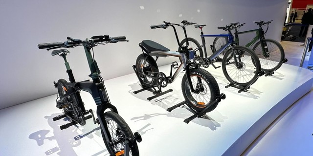 Xe đạp điện VinFast thu hút người dùng ô tô điện Việt Nam   - Ảnh 3.