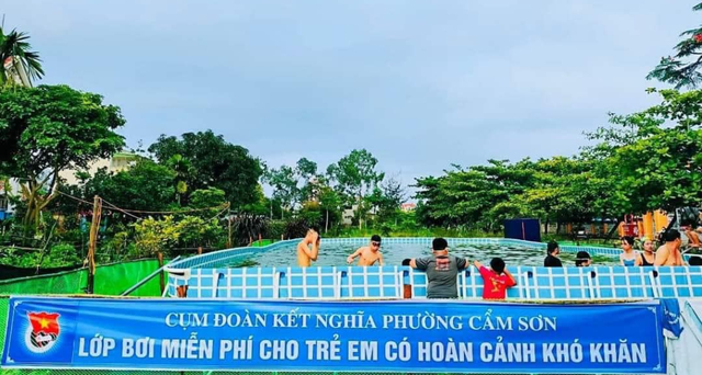 Quảng Ninh: 'Thầy giáo' áo xanh giúp em phòng tránh đuối nước  - Ảnh 1.