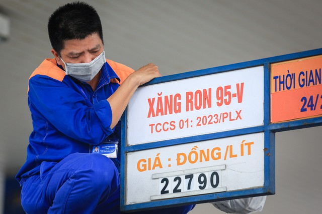 Giá xăng dầu hôm nay 9.7.2023: Xăng trong nước tăng hay giảm trong kỳ điều hành tới? - Ảnh 1.