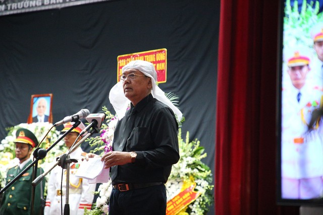 Lãnh đạo Đảng, Nhà nước tiễn ông Lê Phước Thọ về an nghỉ tại quê nhà - Ảnh 5.
