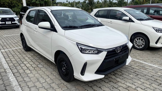 Cận cảnh Toyota Wigo 2023 phiên bản giá 360 triệu đồng tại Việt Nam   - Ảnh 1.