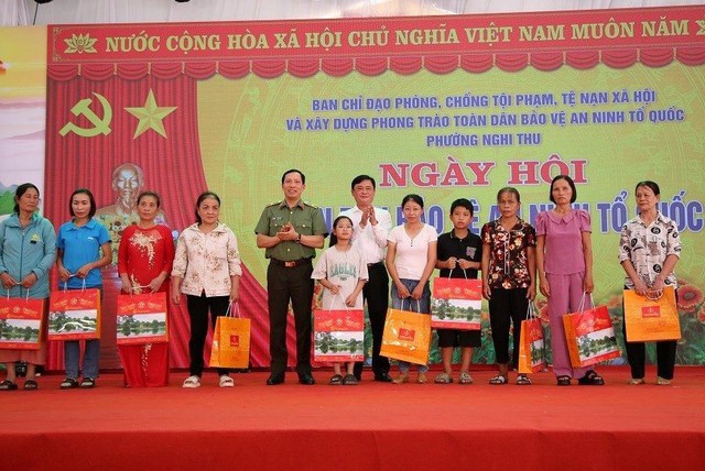 Nghệ An dẫn đầu về mô hình toàn dân bảo vệ an ninh tổ quốc - Ảnh 4.