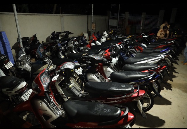 Tây Ninh: Điều tra nhiều điểm tập kết xe gắn máy không rõ nguồn gốc - Ảnh 1.