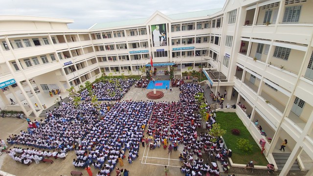 Học sinh Kiên Giang tựu trường ngày 28.8   - Ảnh 1.