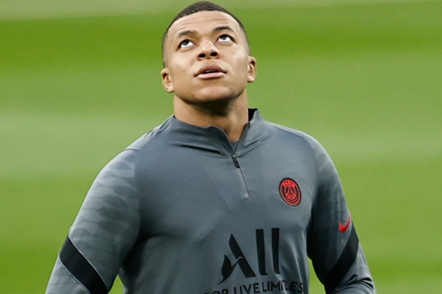 Vì sao Mbappe sẵn sàng ngồi không 1 năm mới chia tay PSG? - Ảnh 1.