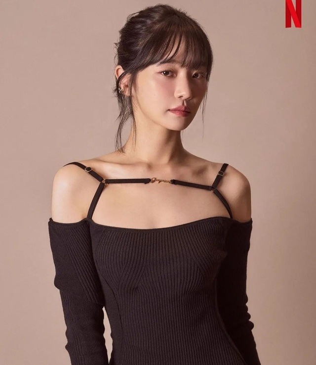 Park Gyu Young, nàng lọ lem của Celebrity ghi điểm bởi gu thời trang độc đáo - Ảnh 4.