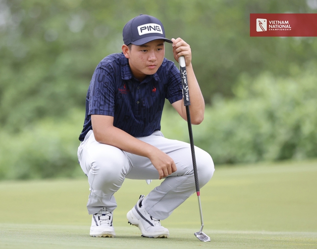 Giải golf quốc gia 2023: Nguyễn Anh Minh dẫn đầu, Lê Chúc An bảo vệ ngôi nhất - Ảnh 1.