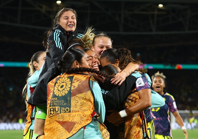 Ngược dòng đánh bại Colombia, Anh góp mặt ở bán kết World Cup nữ 2023 - Ảnh 4.