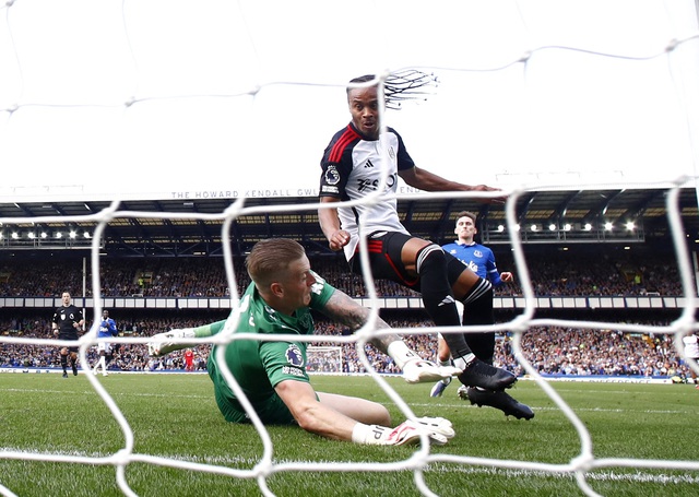 Ngoại hạng Anh: Brighton, Crystal Palace thắng dễ, Everton thất bại ngay trên sân nhà - Ảnh 3.