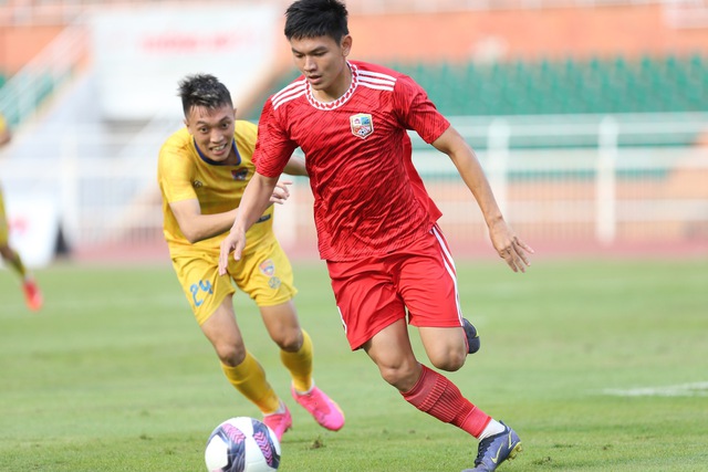 CLB Đồng Nai trở lại giải bóng đá hạng nhất quốc gia sau 11 năm - Ảnh 6.