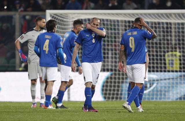 Roberto Mancini gây sốc khi từ chức HLV đội tuyển Ý - Ảnh 2.