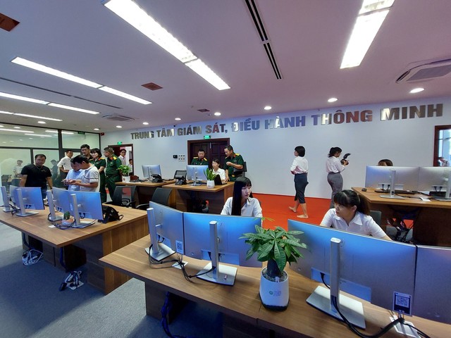Đà Nẵng chính thức vận hành Trung tâm giám sát, điều hành thông minh - Ảnh 2.