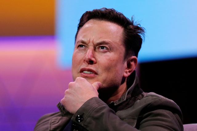 Tỉ phú Elon Musk chê đối thủ Mark Zuckerberg nhát gan và đòi đến tận nhà - Ảnh 2.
