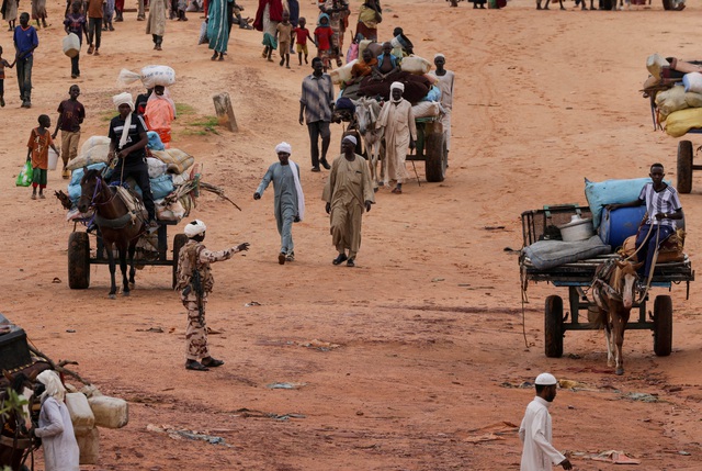 Sudan 'mất kiểm soát' khi 1 triệu người chạy khỏi đất nước - Ảnh 1.