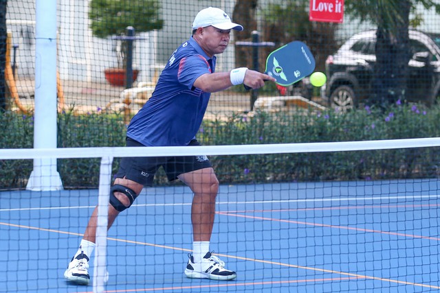 Pickleball, môn thể thao gây 'nghiện' tại Việt Nam - Ảnh 4.