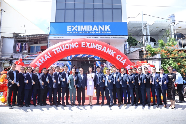 Eximbank khai trương chi nhánh và PGD mới tại tỉnh Đồng Tháp và thị xã Giá Rai - Ảnh 2.