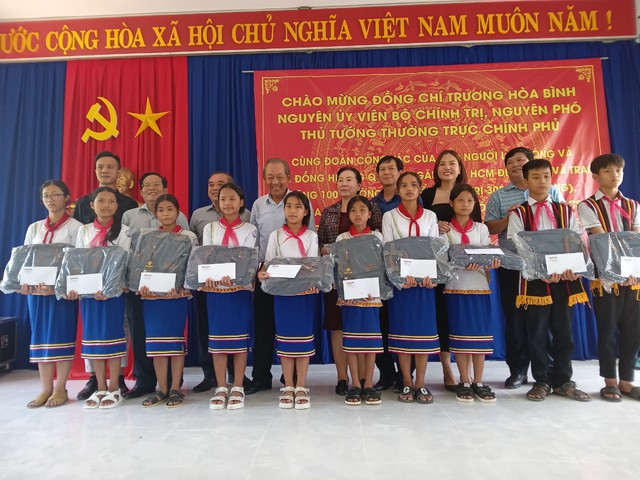 Thêm một trường phổ thông dân tộc bán trú ở Quảng Ngãi - Ảnh 1.