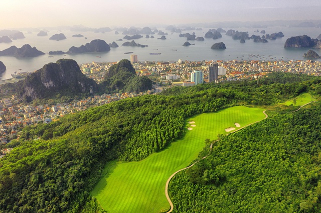 Quảng Ninh được quy hoạch có 22 sân golf  - Ảnh 1.